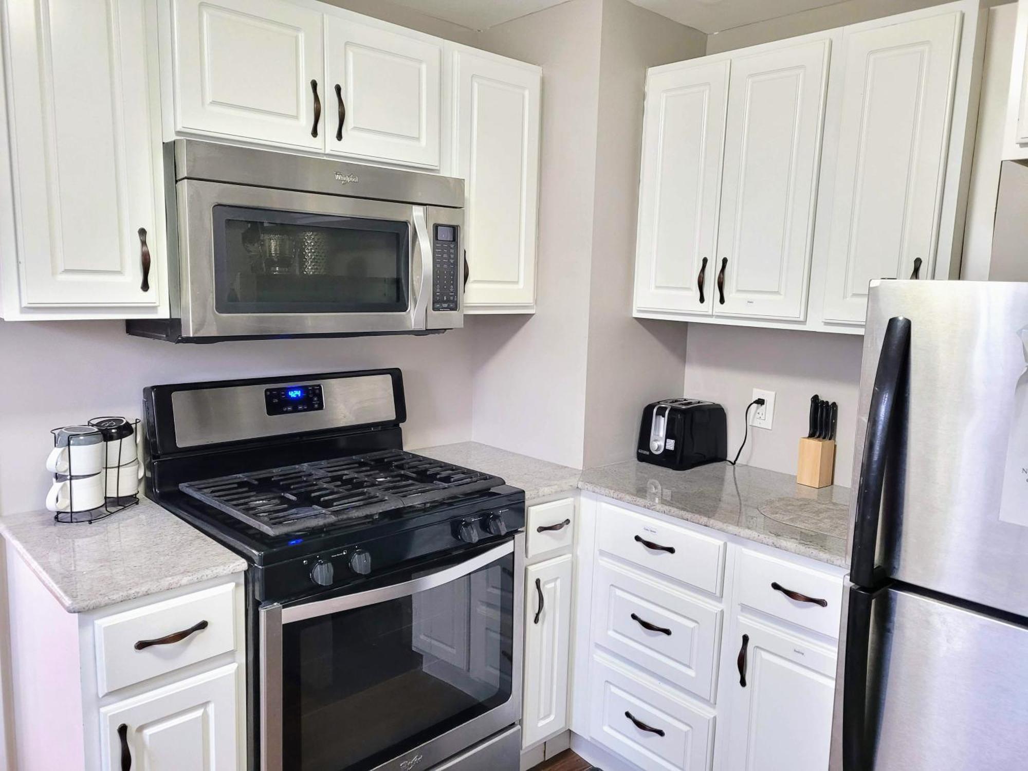 Apartment With Brand New Furniture And Large Parking West Seneca Exterior foto